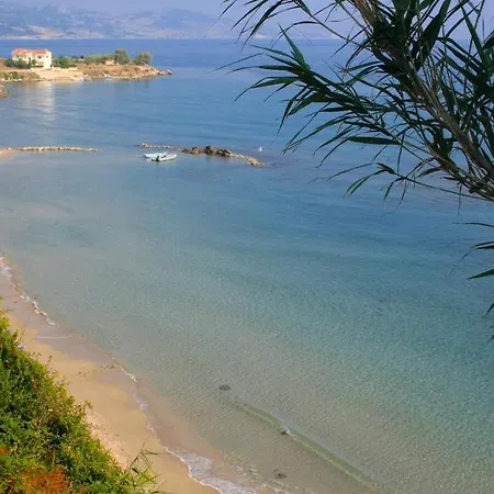 アパートホテル Mare Di Zante 